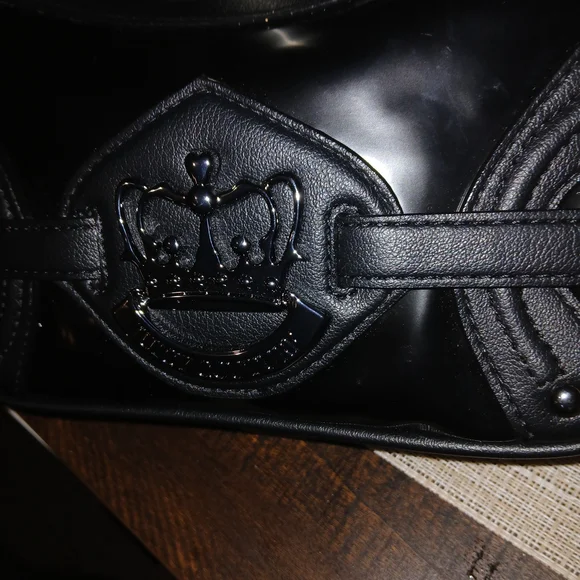 Juicy Couture Black Patent Shoulder Bag with Crown Detail - Picture 2 of 8